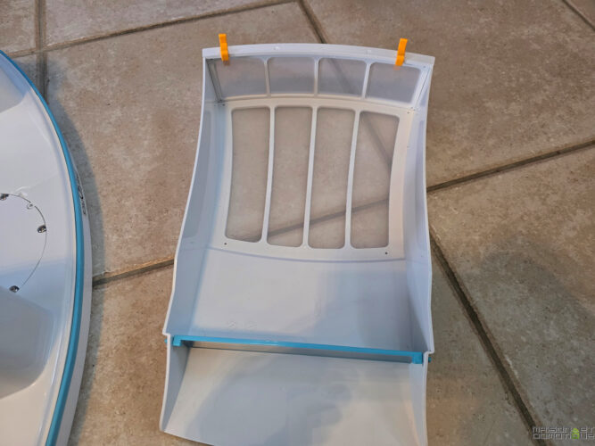 メイトロニクスのドルフィン・スキミをテスト:プールの表面を自分で掃除するソーラーロボット! 7 test maytronics dolphin skimmi 9