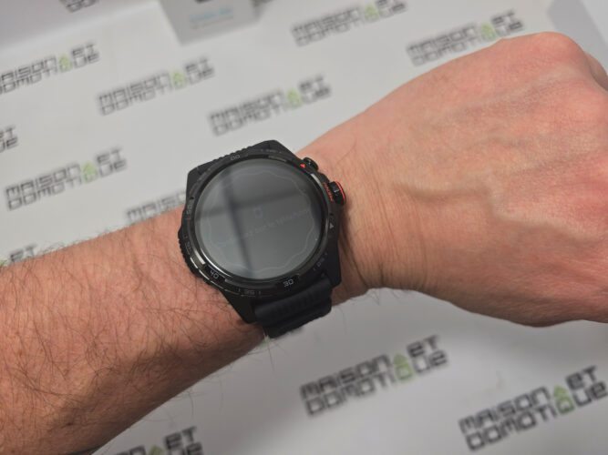 Test TicWatch Atlas : L'incroyable montre connectée qui pulvérise tous les records d'autonomie 9 test mobvoi ticwatch atlas 11