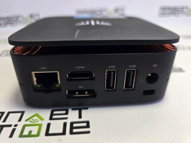 Test du NiPoGi E1 : Le Mini PC qui consomme moins qu'une ampoule mais virtualise comme un serveur ! 9 test nipogi e1 6